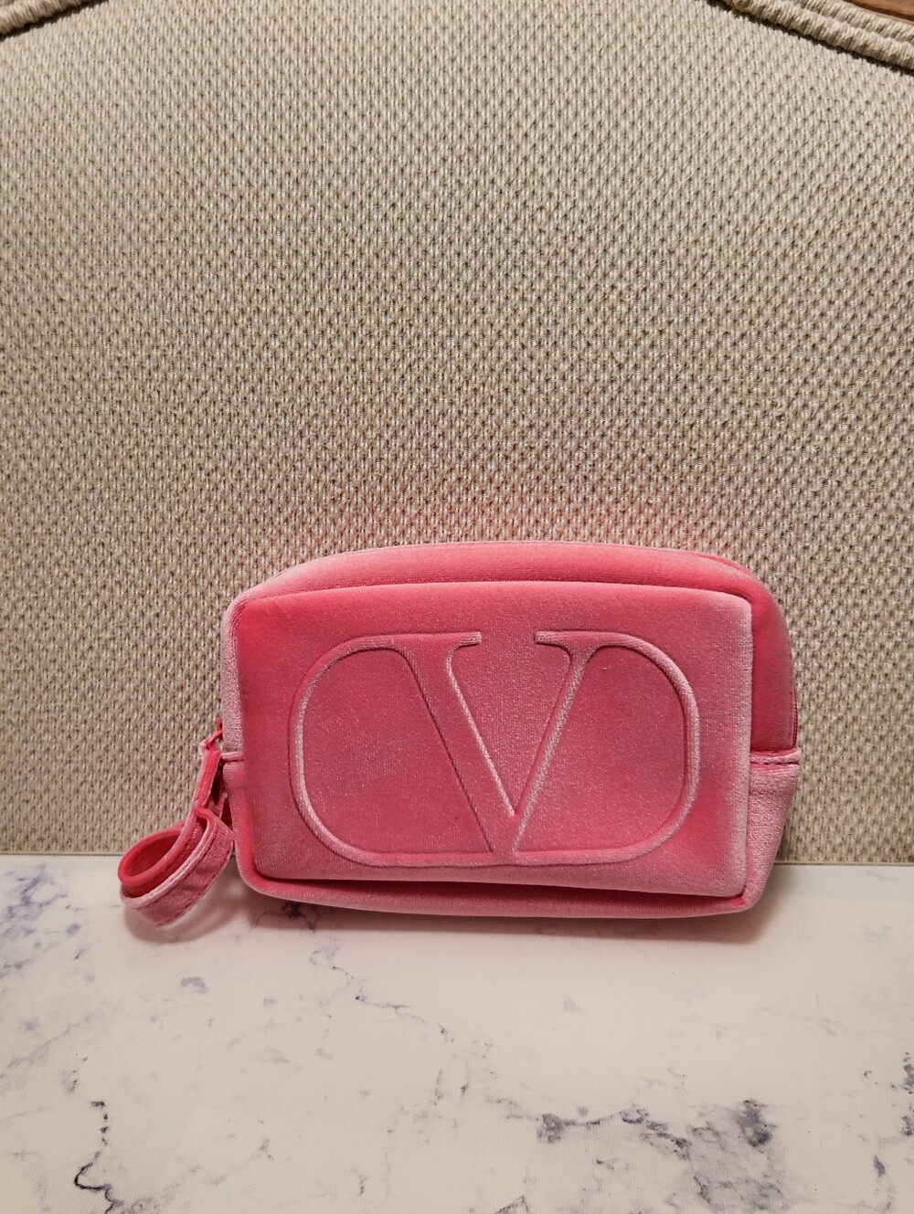 Valentino Beauty Pink Velvet Bag Travel New No Tag